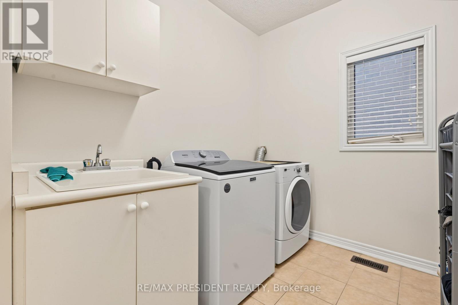 17 MCCARTNEY STREET - 19