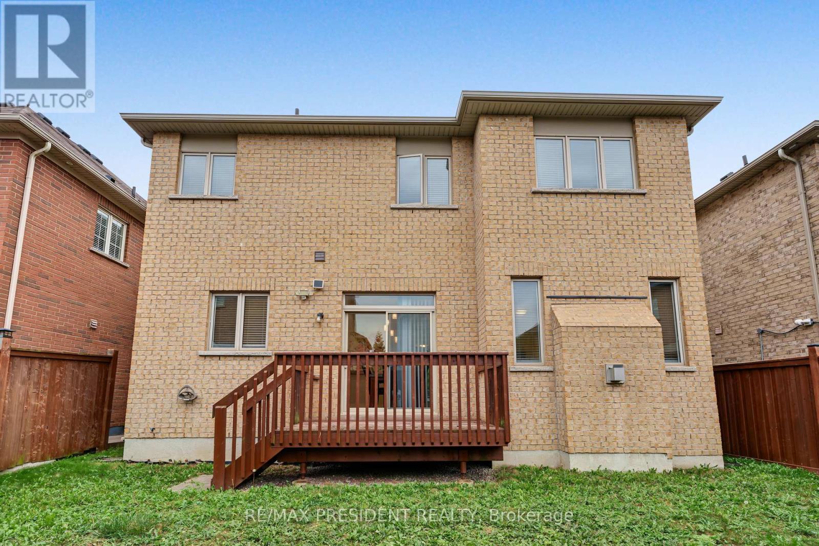 17 MCCARTNEY STREET - 38