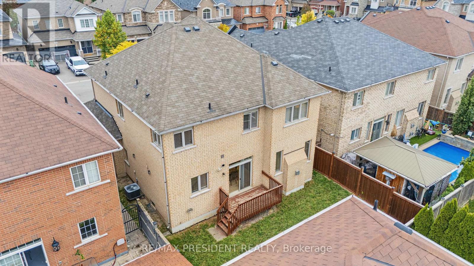 17 Mccartney Street, Hamilton, ON photo 46