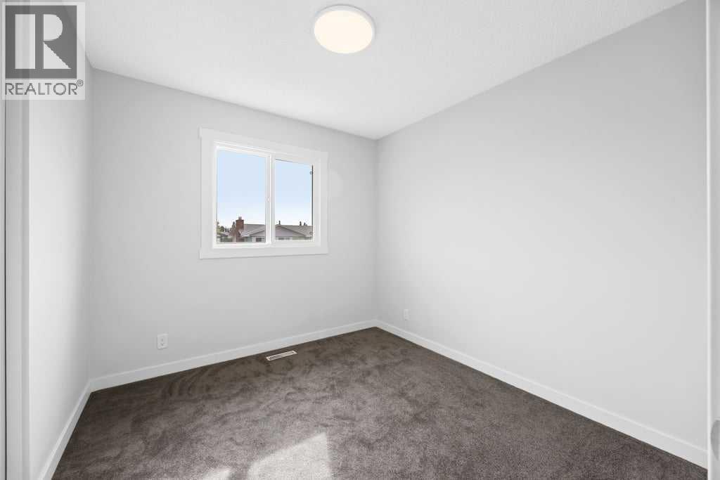 4628 Marcombe Road NE - 16