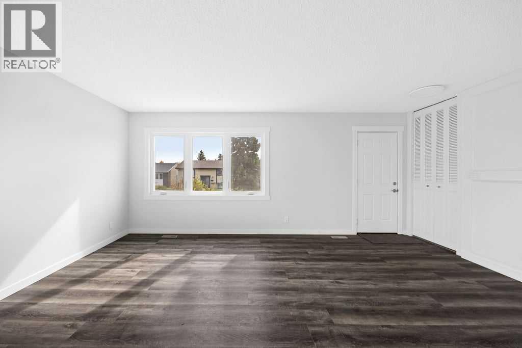 4628 Marcombe Road NE - 6