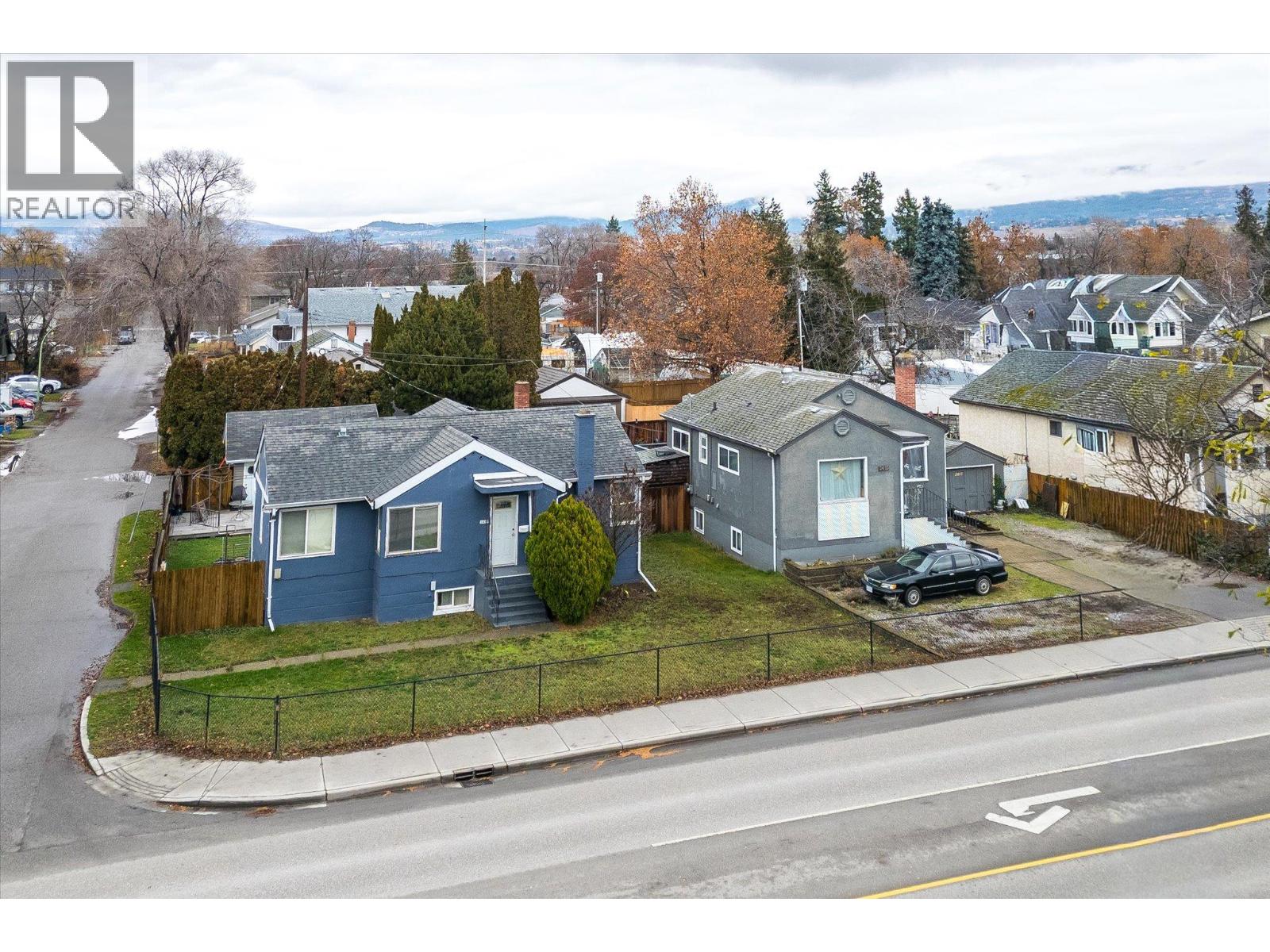 2415 Pandosy Street, Kelowna