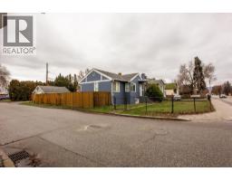 2415 Pandosy Street, Kelowna, BC V1Y1T7 Photo 21