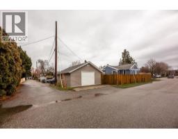 2415 Pandosy Street, Kelowna, BC V1Y1T7 Photo 22