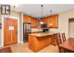 4pc Ensuite bath - 170 Silver Lode Lane Lane Unit# 304, Silver Star, BC V1B3M1 Photo 6