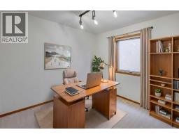Family room - 662 Arbour Lake Drive Nw, Calgary, AB T3G4T6 Photo 16
