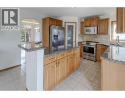 Foyer - 662 Arbour Lake Drive Nw, Calgary, AB T3G4T6 Photo 8