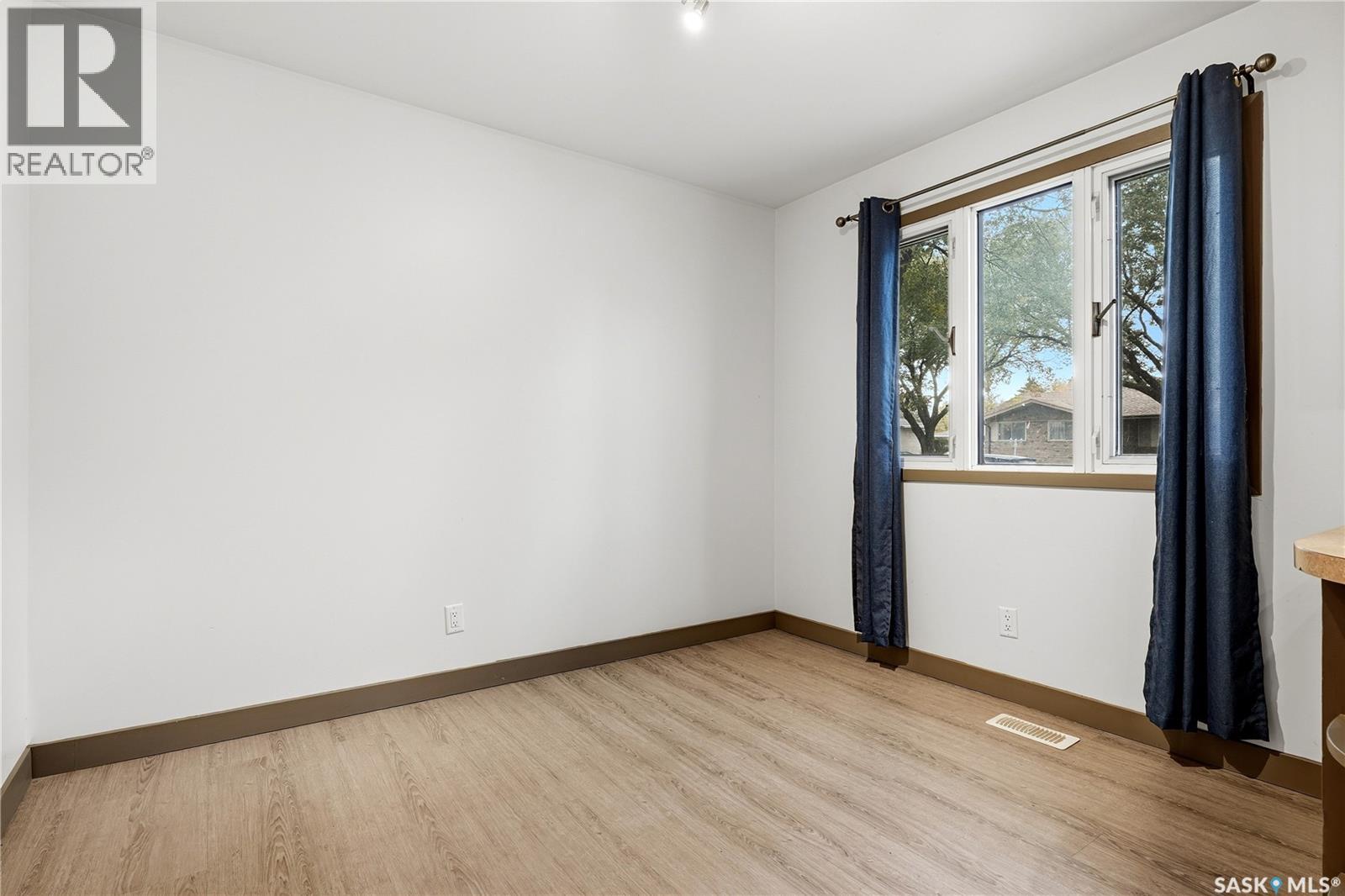 148 Woodward AVENUE, Regina — photo 12