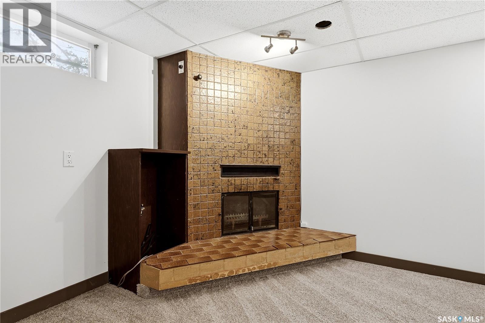 148 Woodward AVENUE - 24