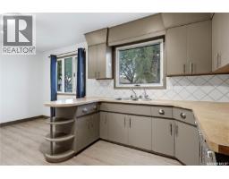 Den - 148 Woodward Avenue, Regina, SK S4R3H4 Photo 10