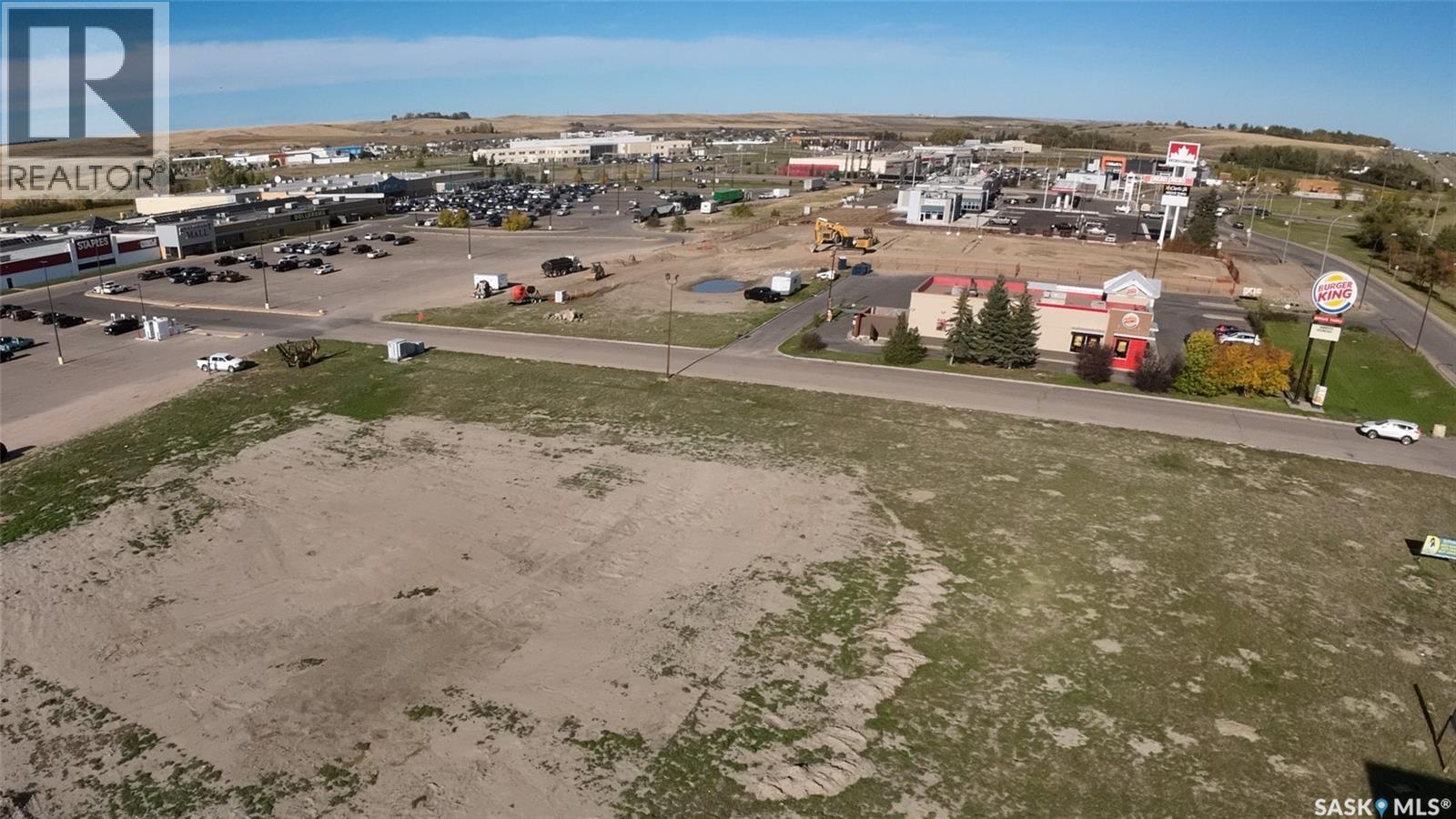1605 North Service ROAD E, Swift Current — photo 2