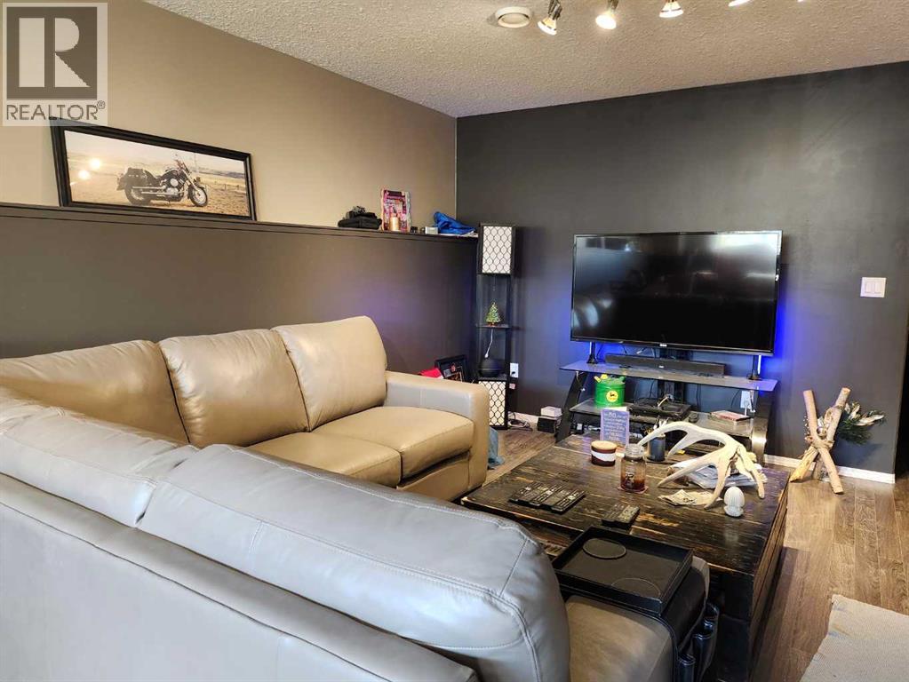 89 Poplar Street - 15