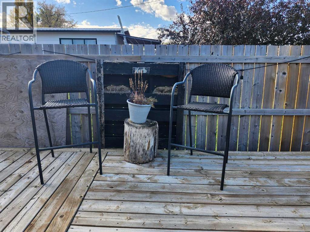89 Poplar Street - 23