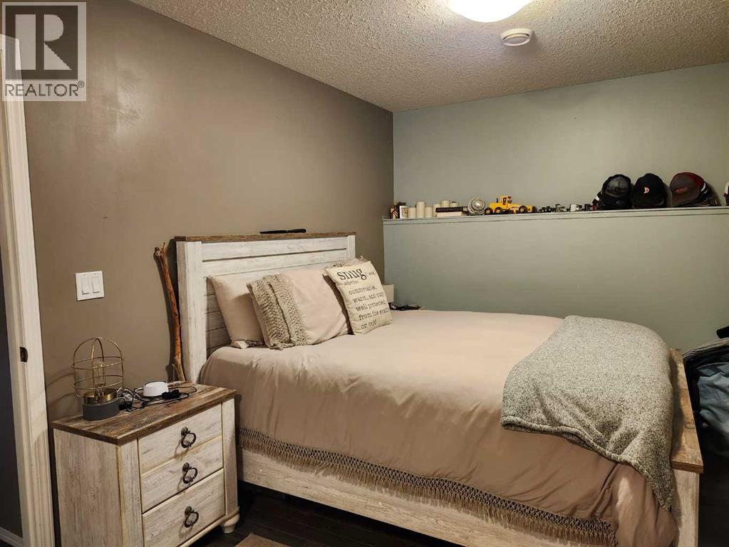 89 Poplar Street - 12