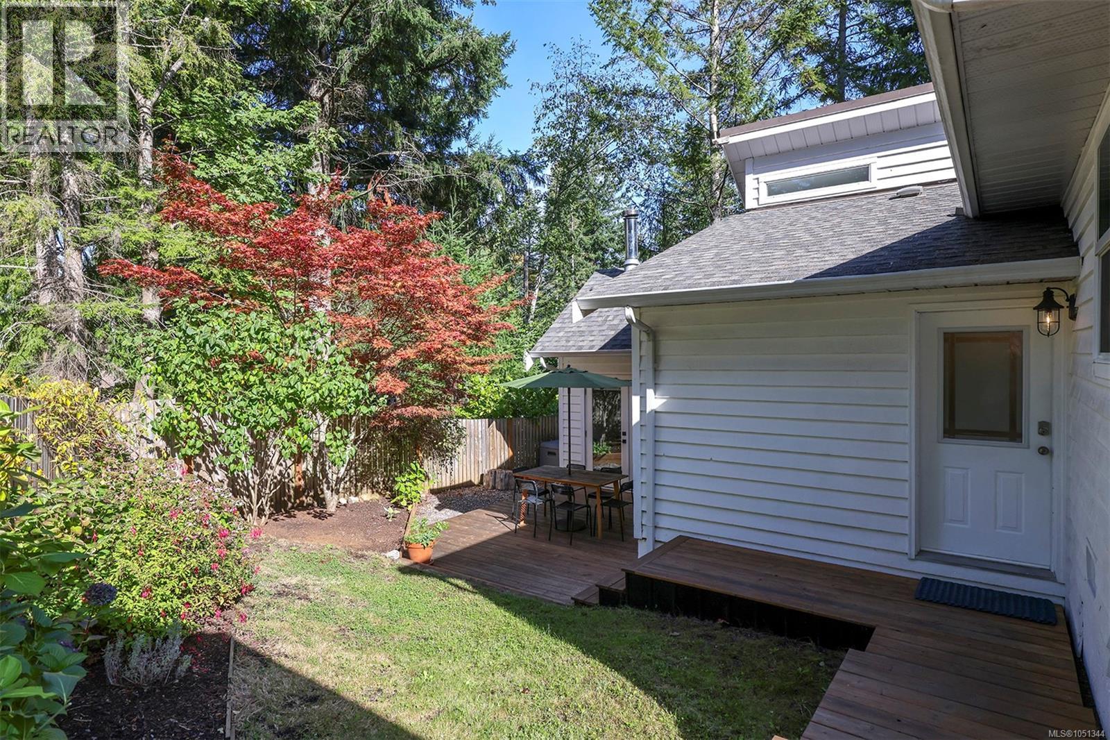 1285 Hurford Ave, Courtenay
