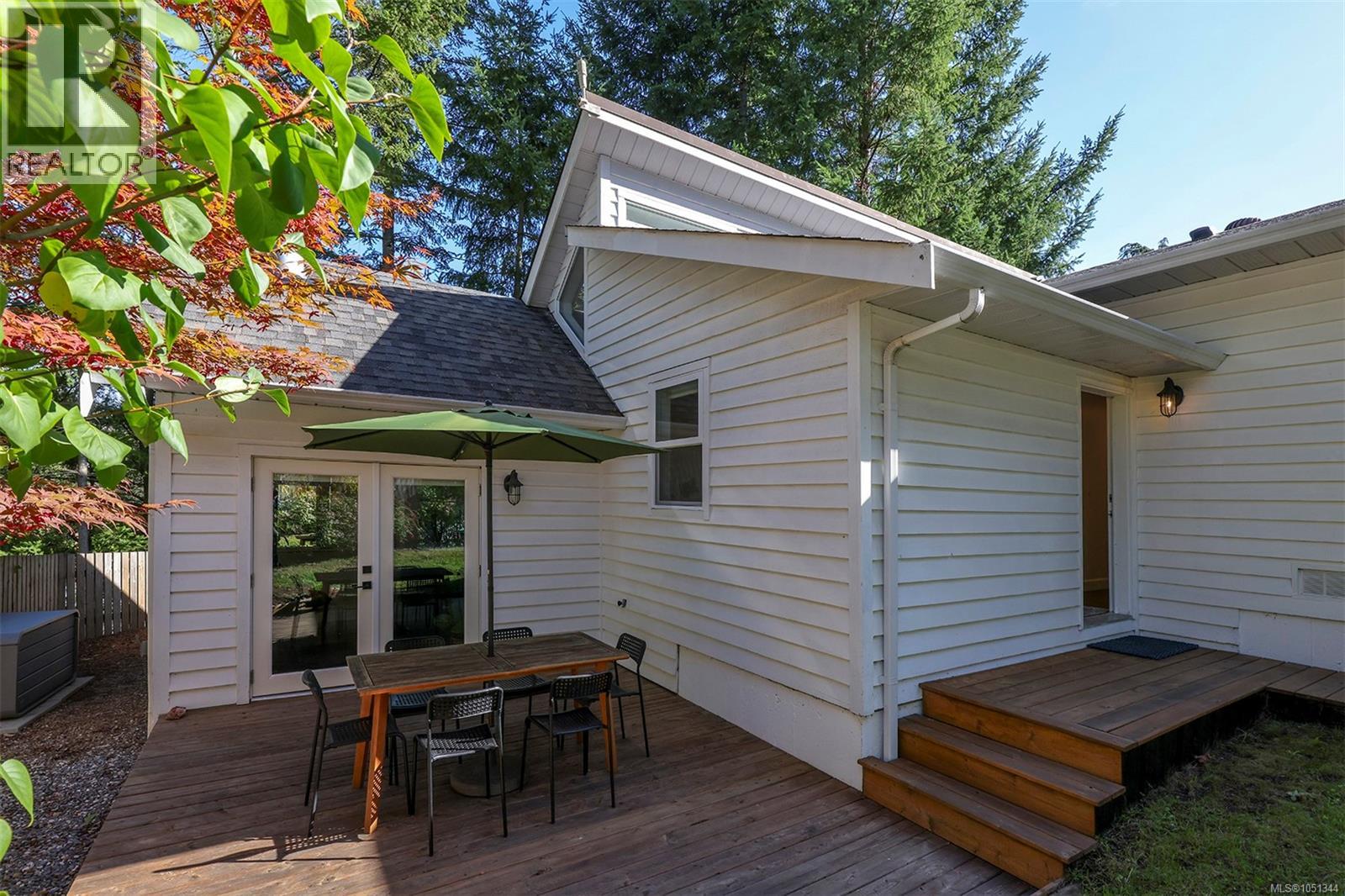 1285 Hurford Ave, Courtenay