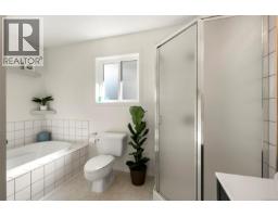 1285 Hurford Ave, Courtenay, BC V9N8K9 Photo 26