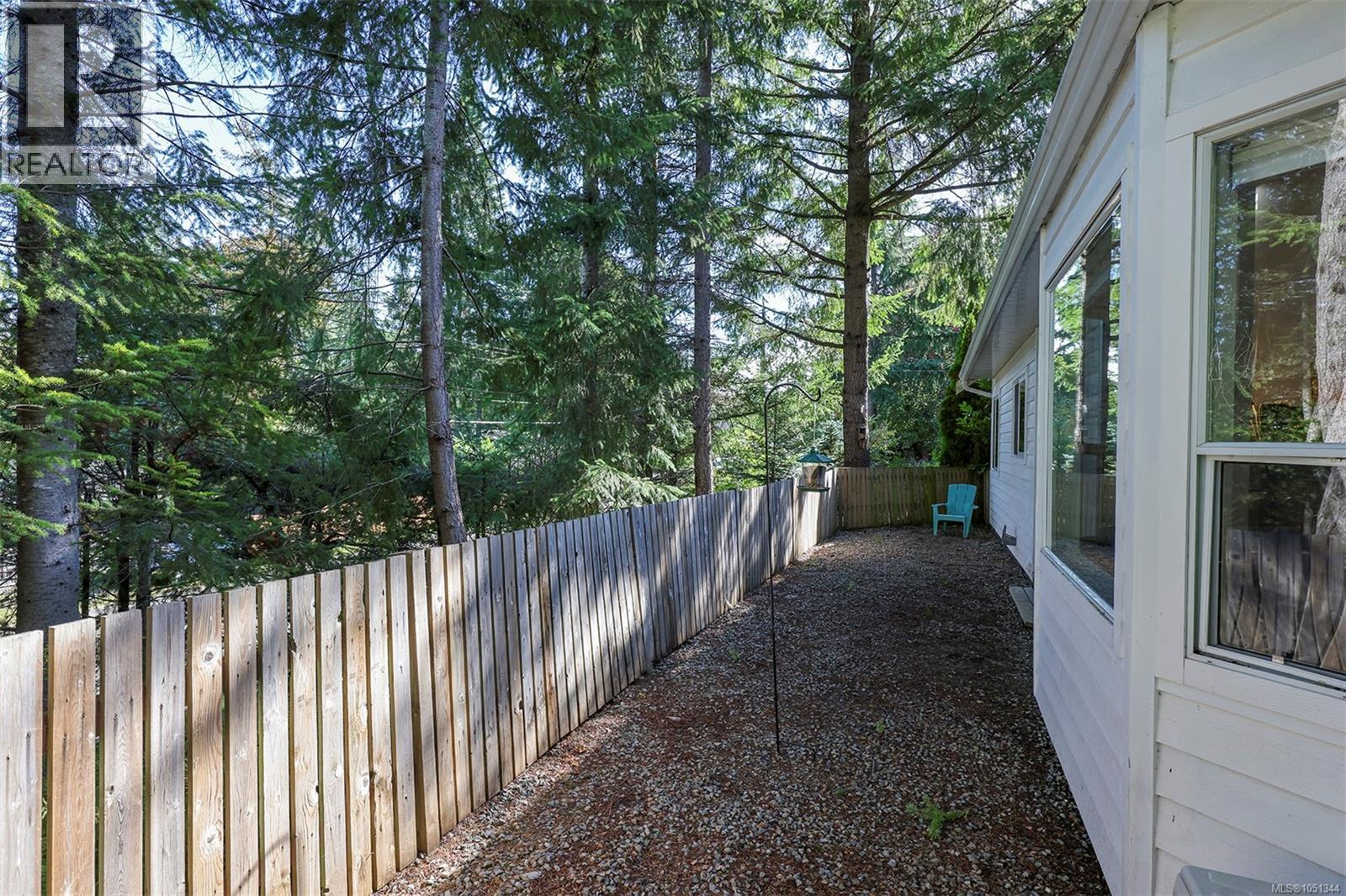 1285 Hurford Ave - 38