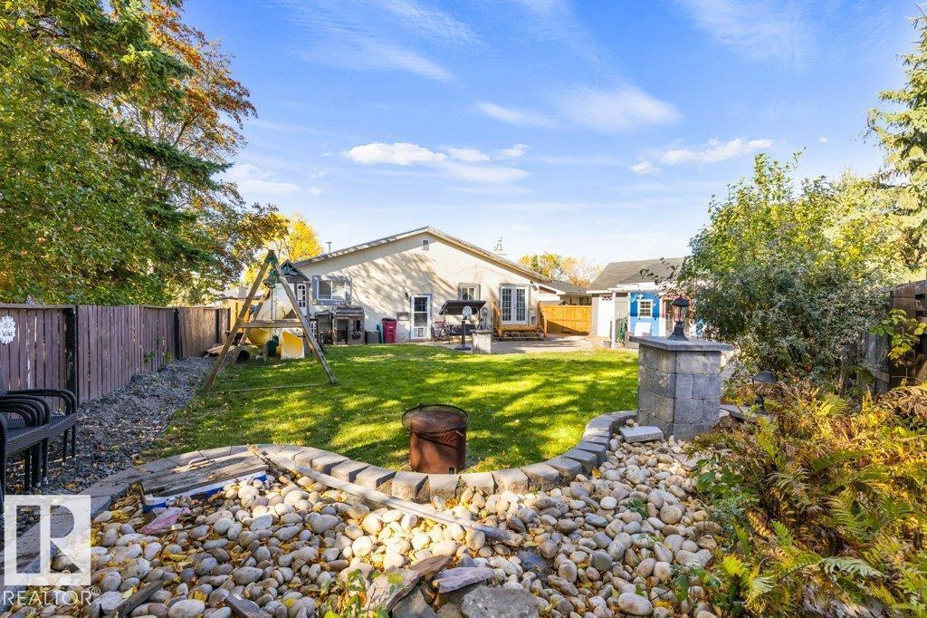 14 CIRCLEWOOD DR - 38