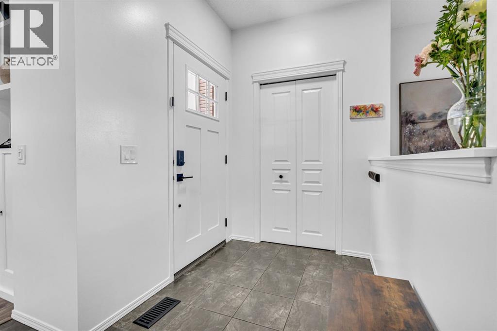 123 Elgin Meadows Way SE - 2