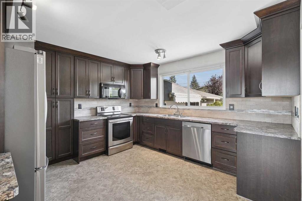 612 Mcintosh Road NE - 7