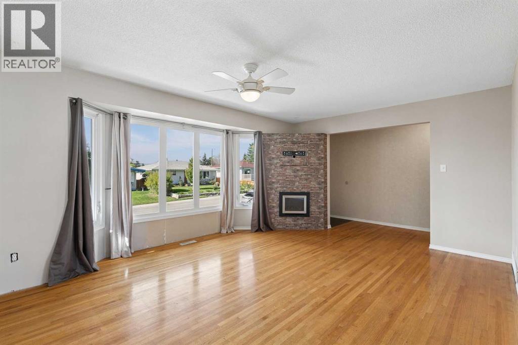 612 Mcintosh Road NE - 5