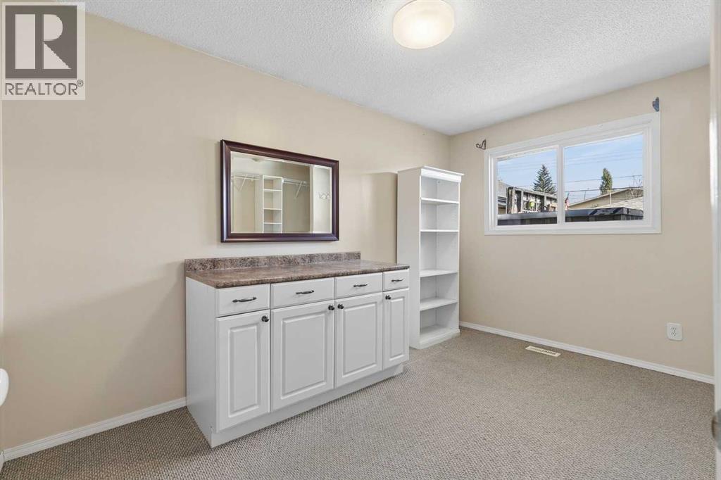 612 Mcintosh Road NE - 11