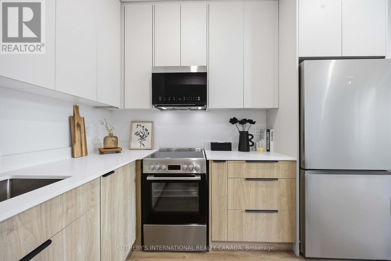 1 - 207 CONNAUGHT AVENUE, Toronto (Newtonbrook West) — photo 9