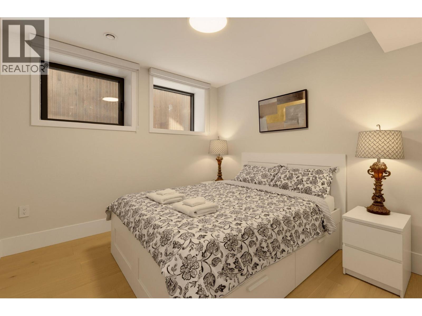 2118 W 21ST AVENUE, Vancouver