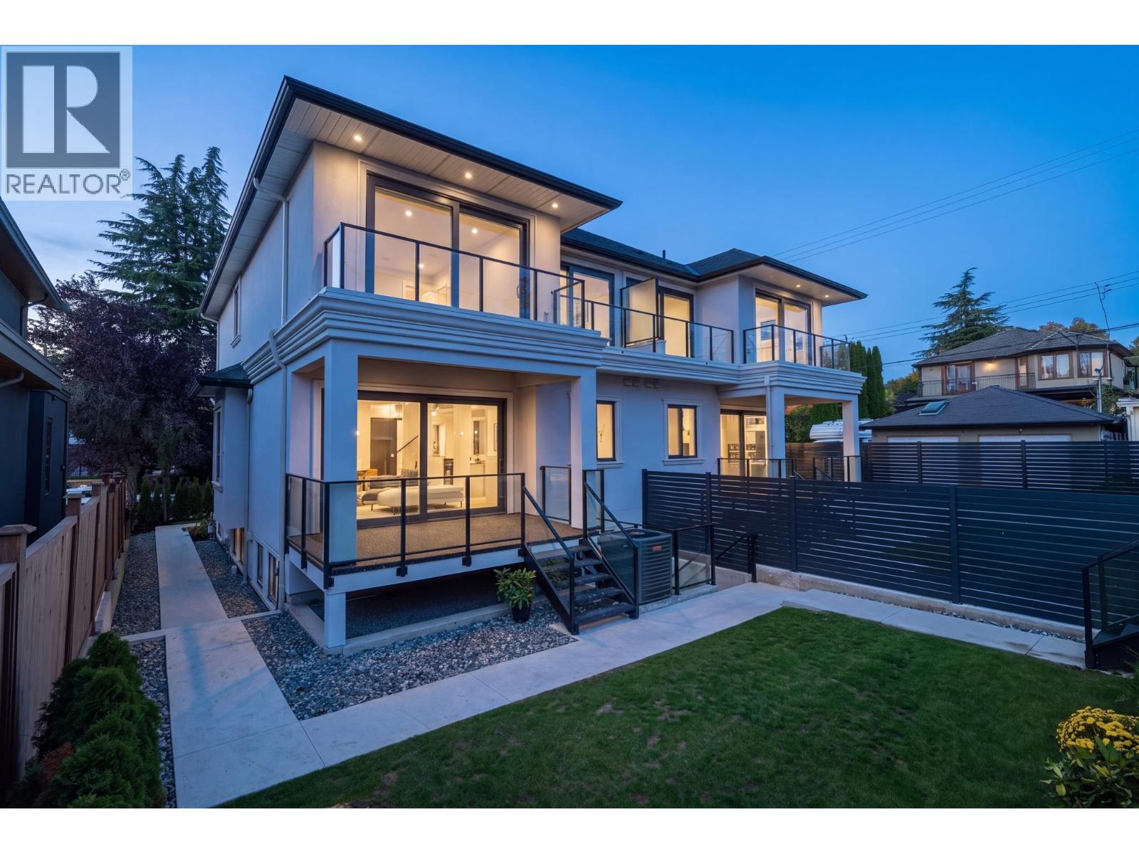 2118 W 21ST AVENUE, Vancouver