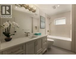 5593 Mackenzie Street, Vancouver, BC V6N1H1 Photo 24