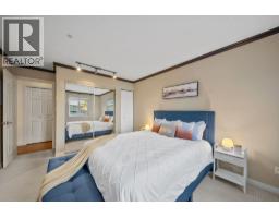 305 526 Thirteenth Street, New Westminster, BC V3M4L9 Photo 14