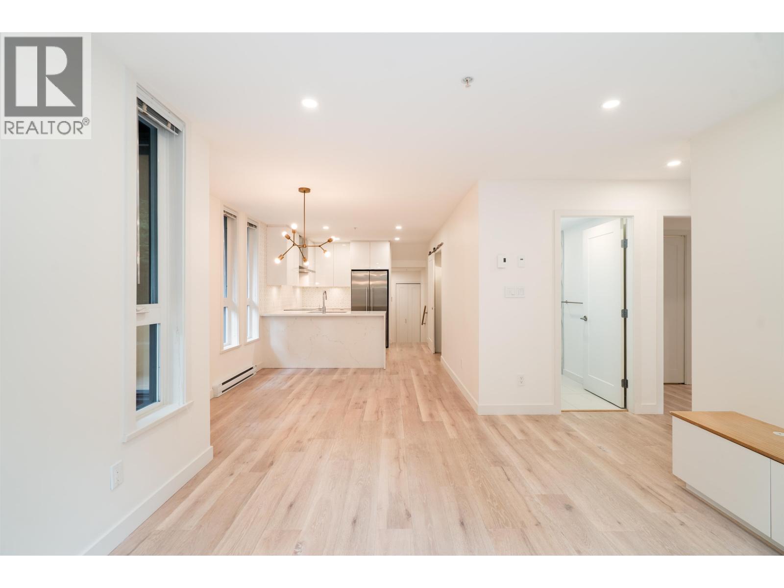 101 562 E 7TH AVENUE, Vancouver