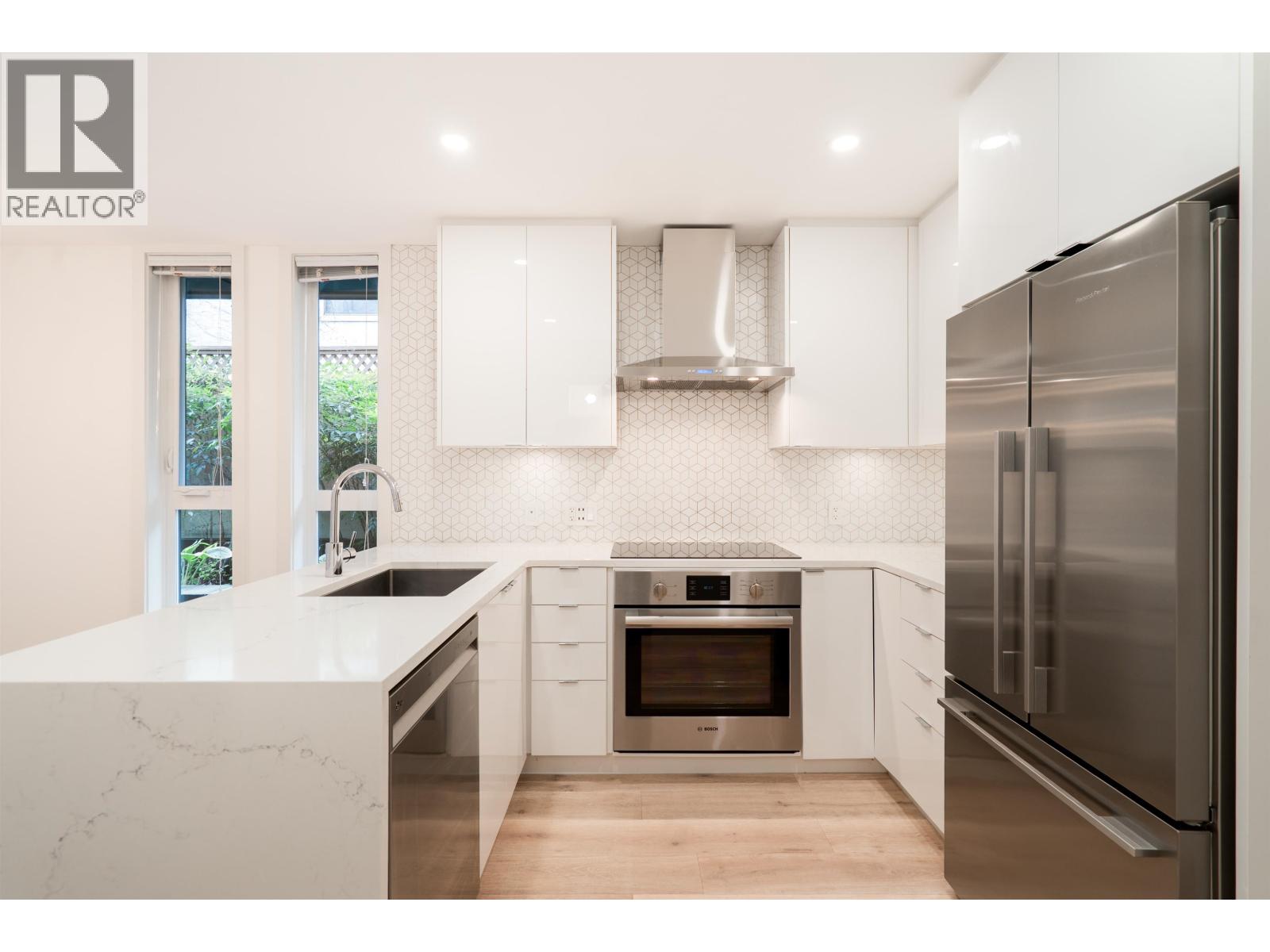 101 562 E 7TH AVENUE, Vancouver