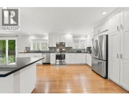 21768 117 Avenue, Maple Ridge, BC V2X2J5 Photo 6