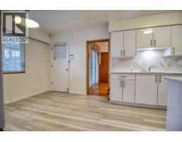 Top 904 E 52nd Avenue, Vancouver, BC V5X1H2 Photo 9