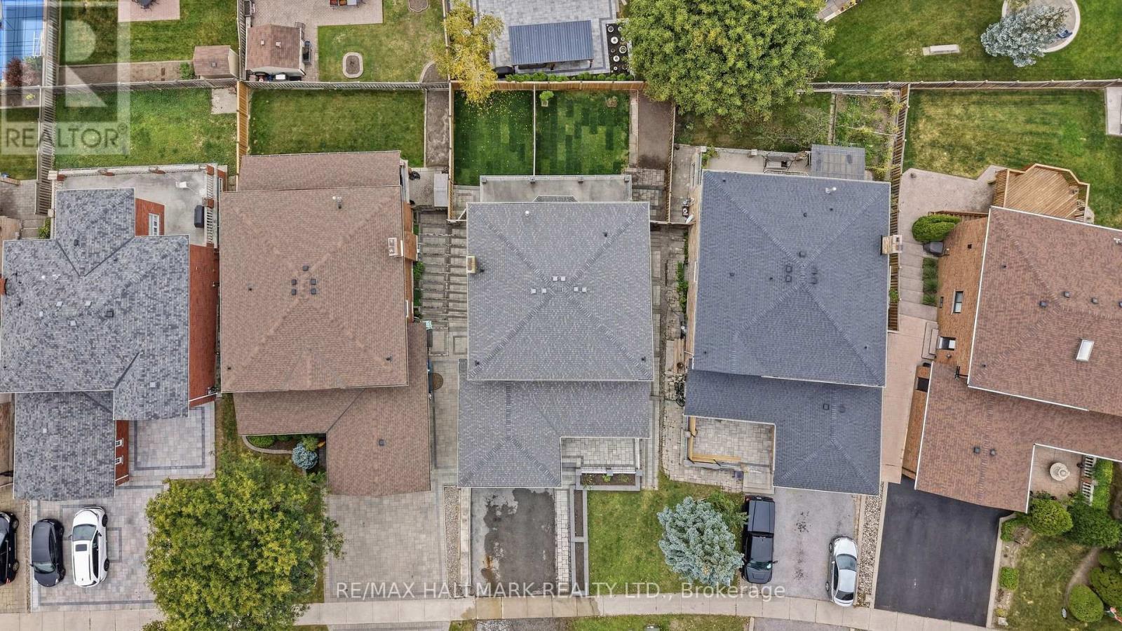 44 OLYMPIA GATE W, Vaughan (East Woodbridge) — photo 2