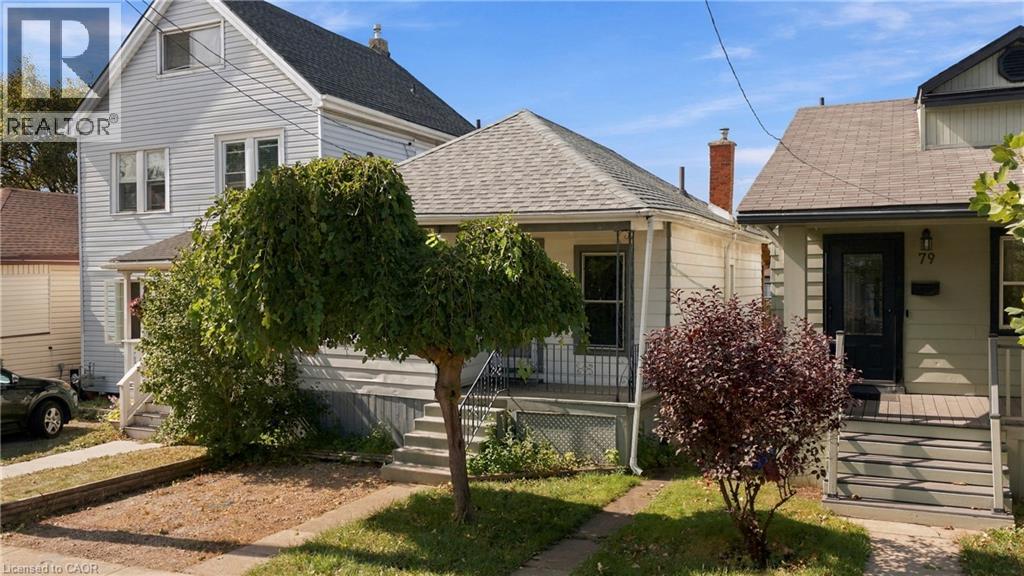 77 PROVINCE Street N - 2