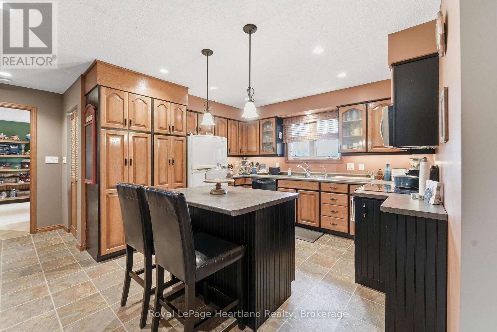 33950 BACHAND STREET - 7