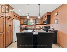 Mud room - 33950 Bachand Street, Bluewater, ON N0M2T0 Photo 8
