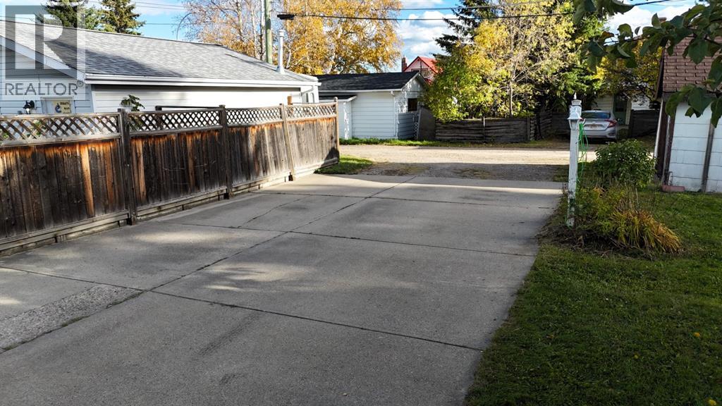 4907 7 Avenue - Image 4