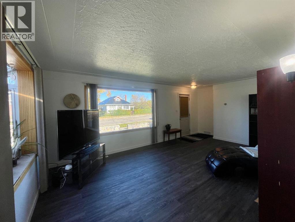 4907 7 Avenue - Image 7