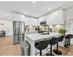 421 13238 105 Avenue, Surrey, BC V3T0W1 Photo 7