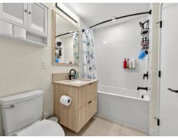421 13238 105 Avenue, Surrey, BC V3T0W1 Photo 22