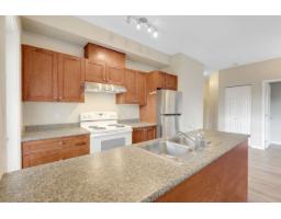 220 13277 108 Avenue, Surrey, BC V3T0A9 Photo 10