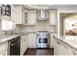 183 N Howard Avenue, Burnaby, BC V5B1J6 Photo 7