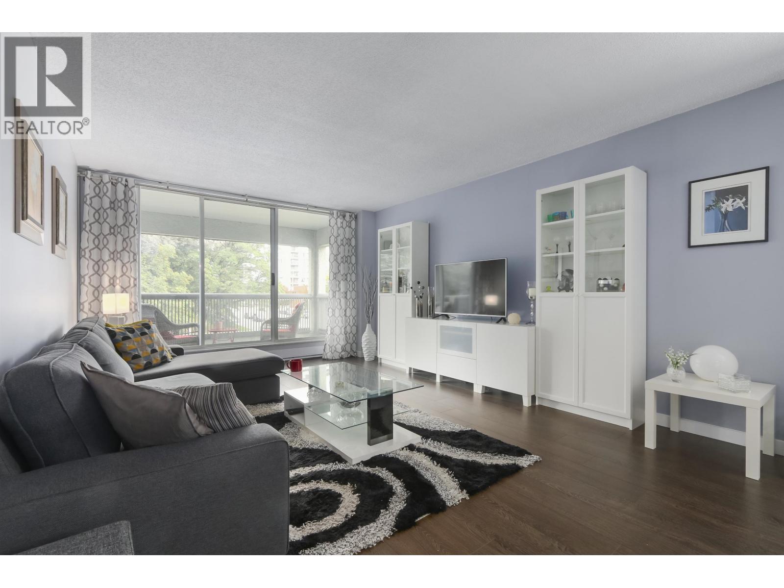 402 550 EIGHTH STREET, New Westminster
