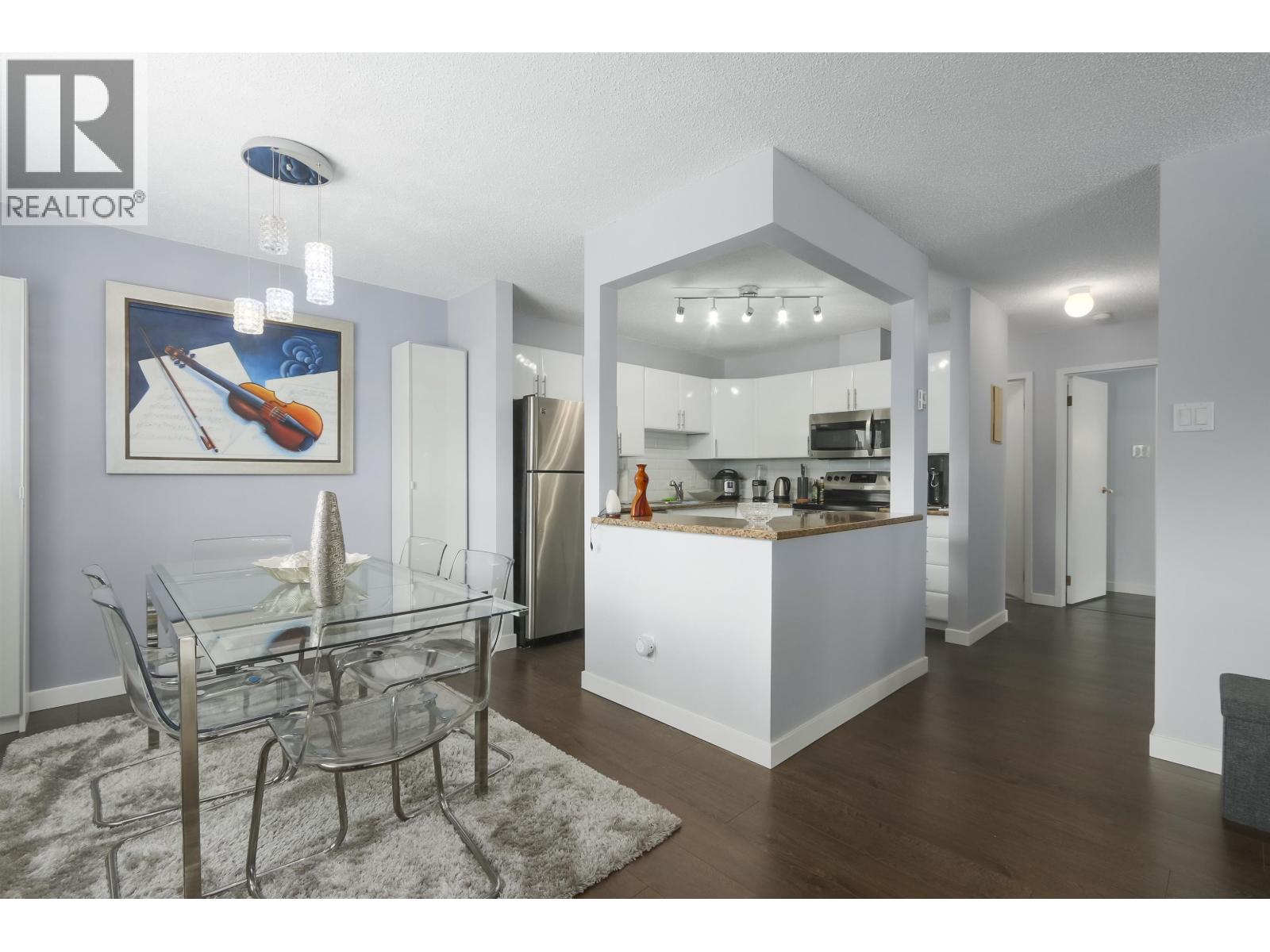 402 550 EIGHTH STREET, New Westminster