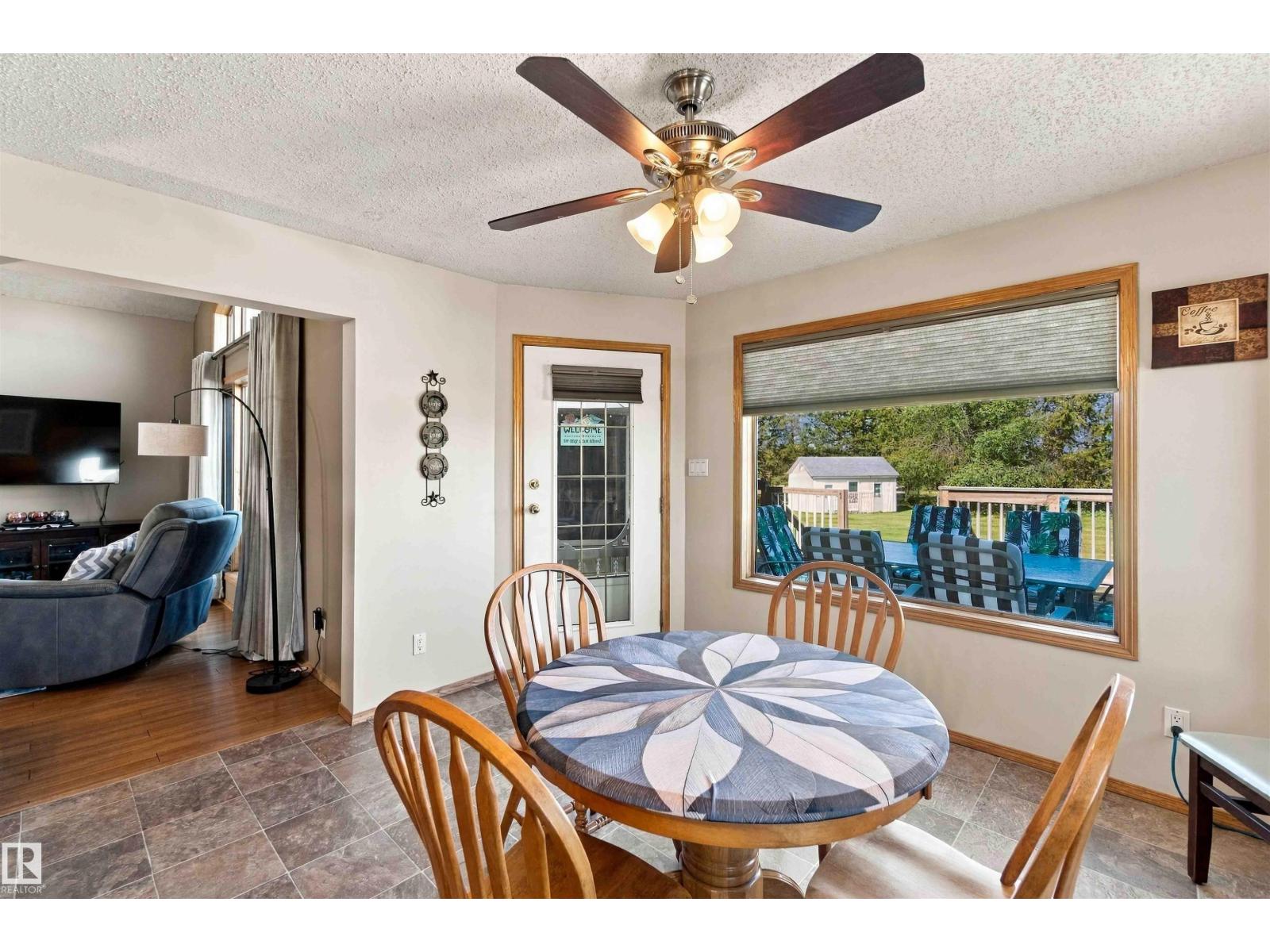 16, 56019 Rge Rd 230 - 18