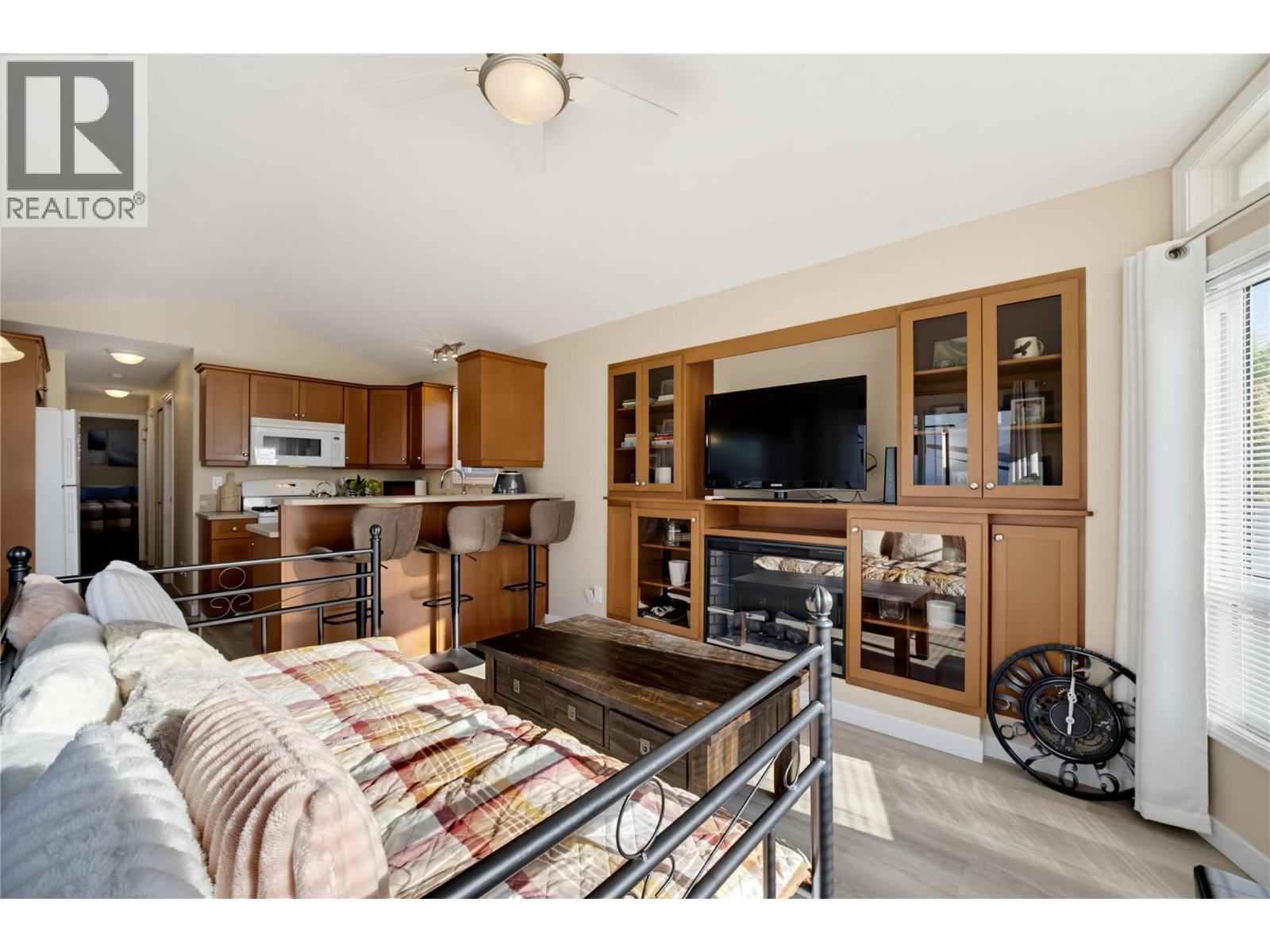 #126 1383 Silver Sands Road - 21